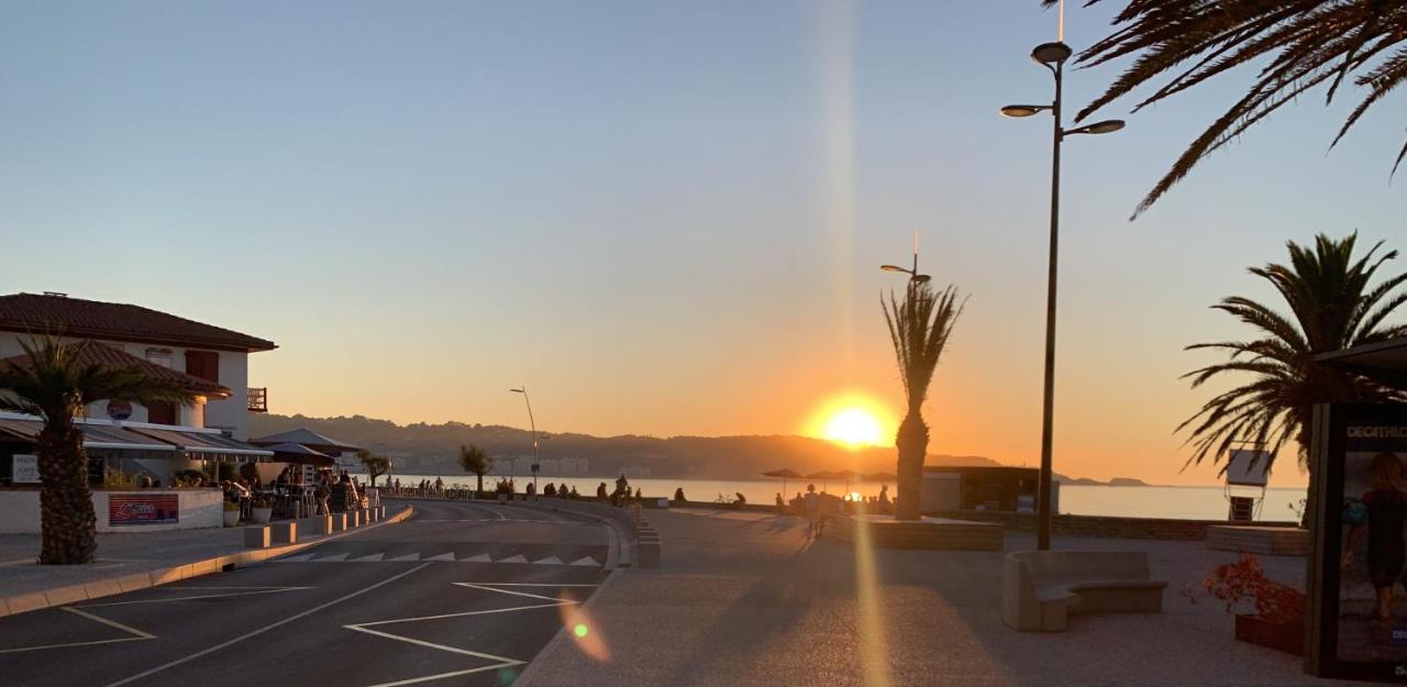 Appartement A Hendaye Avec Piscine Et A Cote De La Plage 외부 사진